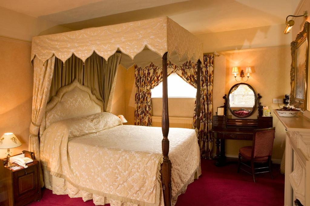 Ravenwood Hall Hotel Bury St. Edmunds Zewnętrze zdjęcie